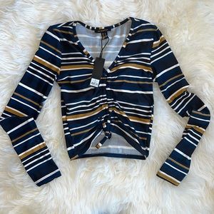revamped long sleeve striped crop top Size Medium Brand New